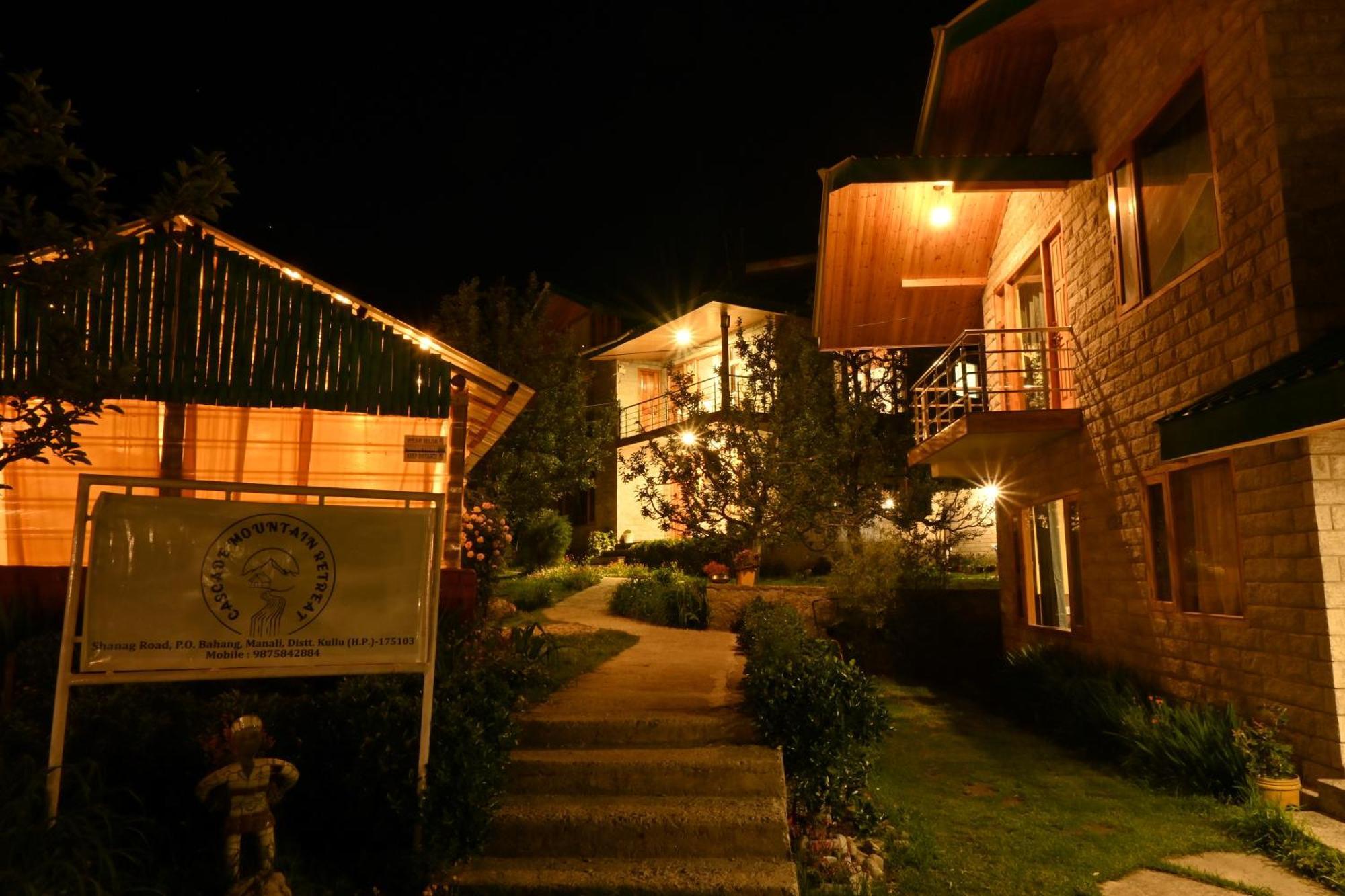 Cascade Mountain Retreat Manali Bed & Breakfast Exterior photo